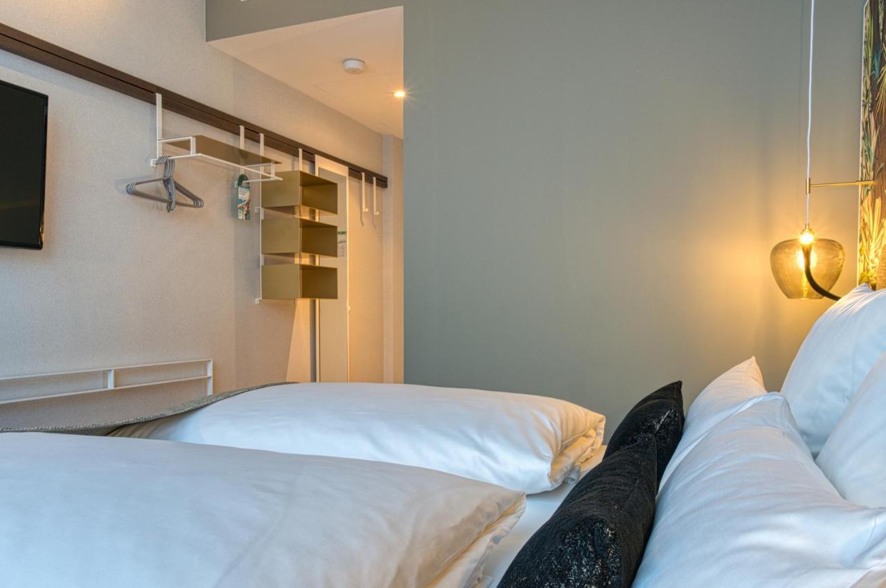 Vienna House Easy By Wyndham Augsburg Hotel ภายนอก รูปภาพ