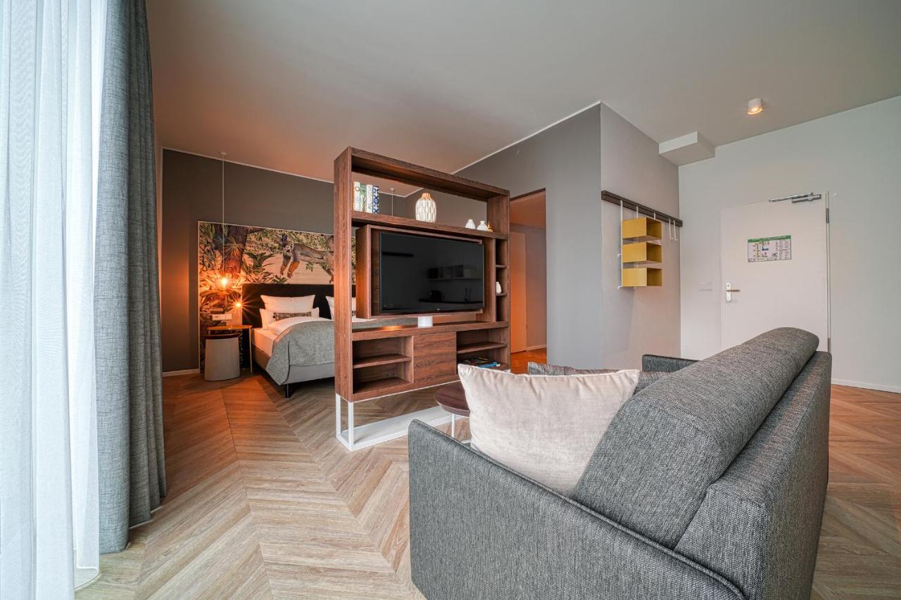 Vienna House Easy By Wyndham Augsburg Hotel ภายนอก รูปภาพ