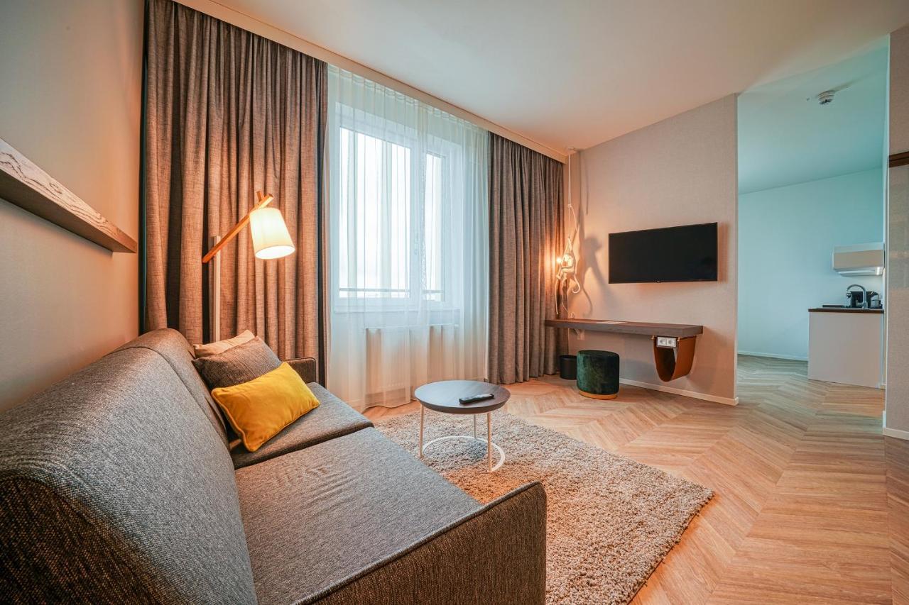 Vienna House Easy By Wyndham Augsburg Hotel ภายนอก รูปภาพ