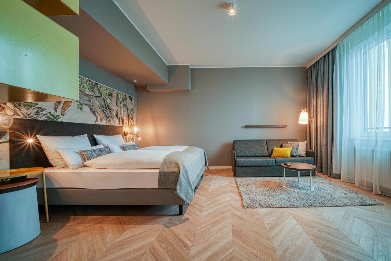 Vienna House Easy By Wyndham Augsburg Hotel ภายนอก รูปภาพ